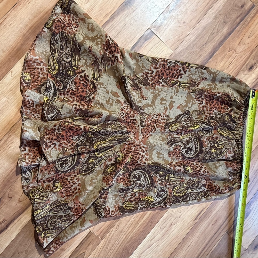 Vintage looking 90s paisley MIDI skirt